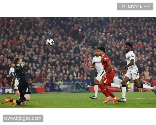 足总杯激战巴萨险胜利物浦引发转会风波与球迷热议