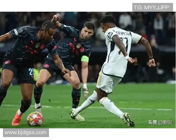 西甲激战国米4-3逆转本菲卡帽子戏法点燃全场激情解析